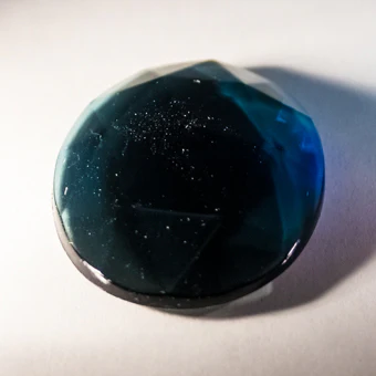 50MM ROUND FACETED STEEL BLUE